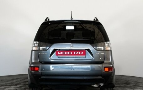 Mitsubishi Outlander III рестайлинг 3, 2010 год, 899 000 рублей, 6 фотография