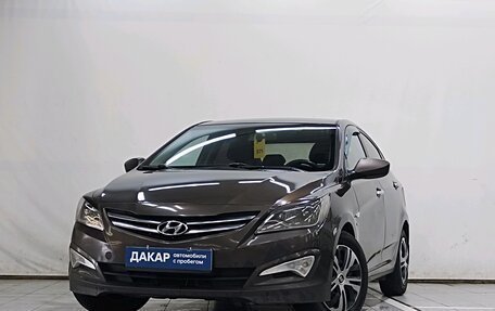 Hyundai Solaris II рестайлинг, 2015 год, 720 000 рублей, 2 фотография