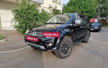 Mitsubishi Pajero Sport II рестайлинг, 2015 год, 2 200 000 рублей, 2 фотография