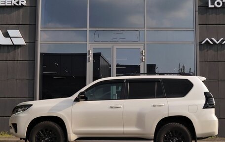 Toyota Land Cruiser Prado 150 рестайлинг 2, 2021 год, 6 825 000 рублей, 4 фотография