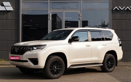 Toyota Land Cruiser Prado 150 рестайлинг 2, 2021 год, 6 825 000 рублей, 3 фотография