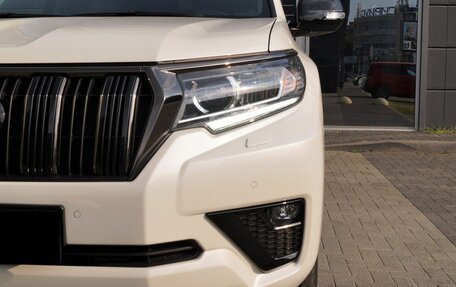 Toyota Land Cruiser Prado 150 рестайлинг 2, 2021 год, 6 825 000 рублей, 9 фотография