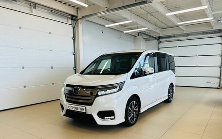 Honda Stepwgn IV, 2019 год, 2 фотография