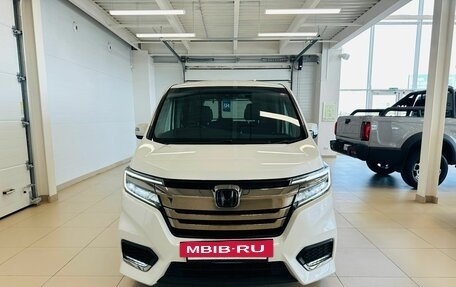 Honda Stepwgn IV, 2019 год, 9 фотография