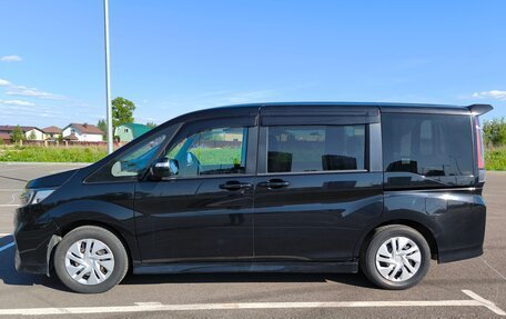 Honda Stepwgn IV, 2017 год, 2 685 000 рублей, 3 фотография