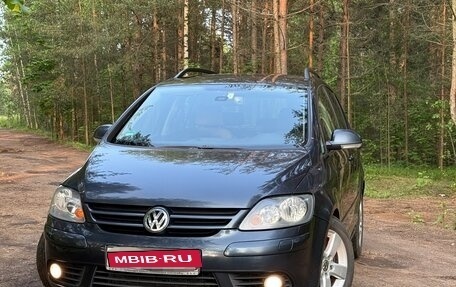 Volkswagen Golf Plus I, 2008 год, 730 000 рублей, 2 фотография