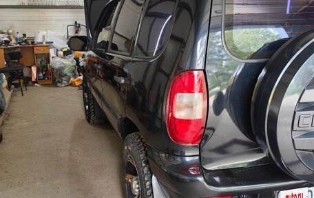 Chevrolet Niva I рестайлинг, 2008 год, 650 000 рублей, 3 фотография