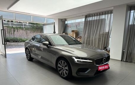 Volvo S60 III, 2022 год, 2 530 000 рублей, 3 фотография