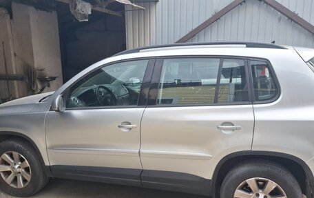 Volkswagen Tiguan I, 2010 год, 1 350 000 рублей, 2 фотография