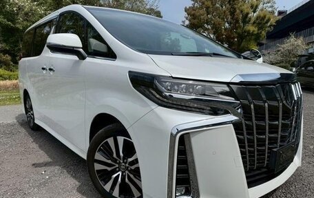 Toyota Alphard III, 2021 год, 2 920 888 рублей, 3 фотография