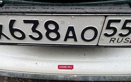 Toyota Prius IV XW50, 2017 год, 2 500 000 рублей, 3 фотография