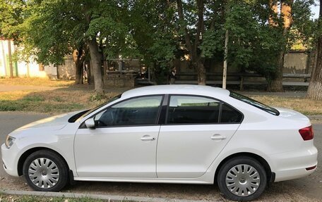 Volkswagen Jetta VI, 2013 год, 1 280 000 рублей, 4 фотография