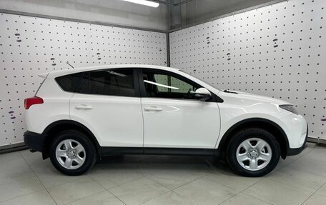 Toyota RAV4, 2015 год, 2 149 000 рублей, 4 фотография