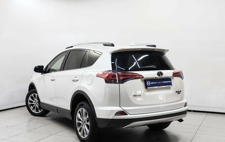 Toyota RAV4, 2016 год, 2 148 000 рублей, 2 фотография