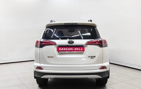 Toyota RAV4, 2016 год, 2 148 000 рублей, 4 фотография