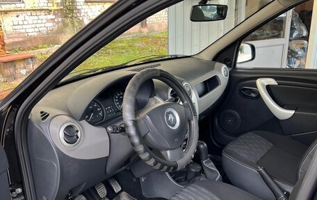 Renault Logan I, 2010 год, 530 000 рублей, 3 фотография