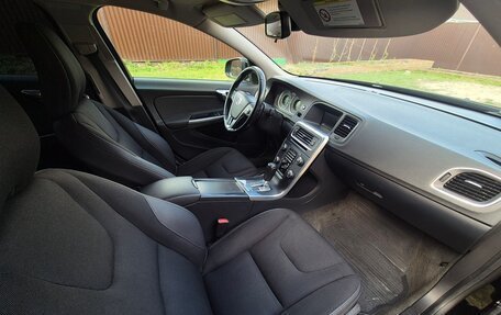 Volvo S60 III, 2011 год, 800 000 рублей, 3 фотография