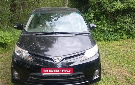 Toyota Estima III рестайлинг -2, 2010 год, 1 570 000 рублей, 2 фотография