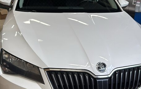 Skoda Superb III рестайлинг, 2016 год, 1 750 000 рублей, 3 фотография