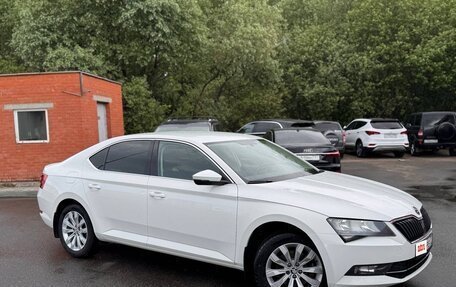 Skoda Superb III рестайлинг, 2016 год, 1 750 000 рублей, 4 фотография