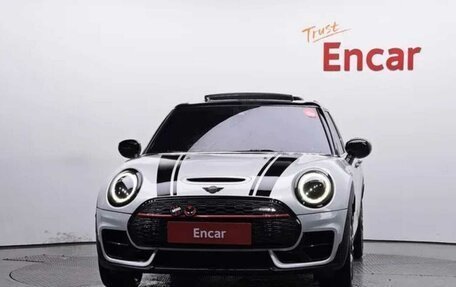 MINI Clubman, 2022 год, 2 300 000 рублей, 3 фотография