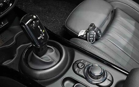 MINI Clubman, 2022 год, 2 300 000 рублей, 6 фотография