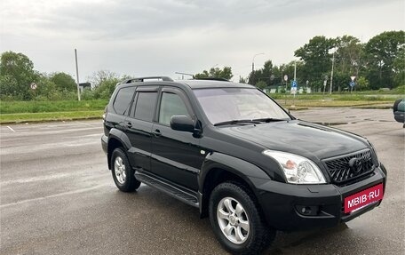 Toyota Land Cruiser Prado 120 рестайлинг, 2006 год, 2 230 000 рублей, 3 фотография