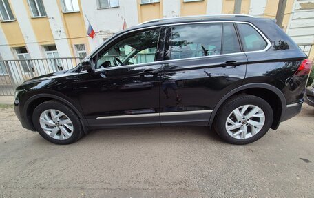 Volkswagen Tiguan II, 2021 год, 3 250 000 рублей, 3 фотография