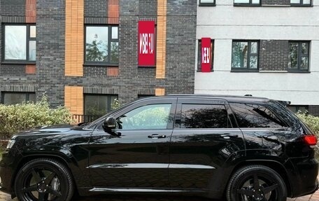 Jeep Grand Cherokee, 2018 год, 10 600 000 рублей, 6 фотография