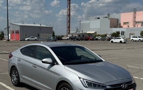 Hyundai Elantra VI рестайлинг, 2020 год, 1 650 000 рублей, 4 фотография