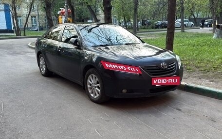 Toyota Camry, 2008 год, 900 000 рублей, 2 фотография