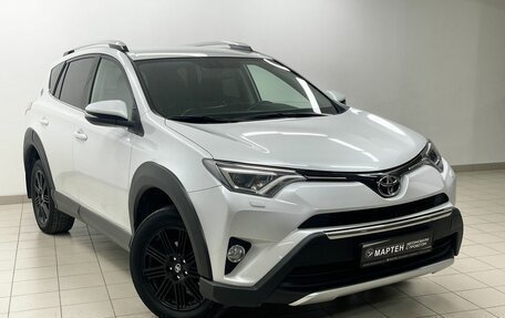 Toyota RAV4, 2018 год, 2 697 000 рублей, 3 фотография