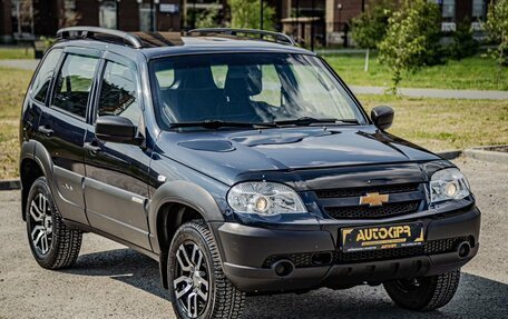 Chevrolet Niva I рестайлинг, 2016 год, 679 000 рублей, 2 фотография