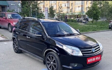 Geely MK Cross I, 2012 год, 210 000 рублей, 2 фотография