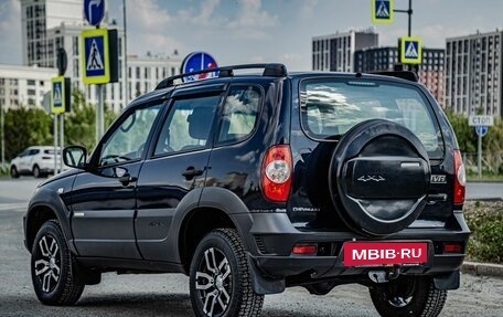Chevrolet Niva I рестайлинг, 2016 год, 679 000 рублей, 6 фотография