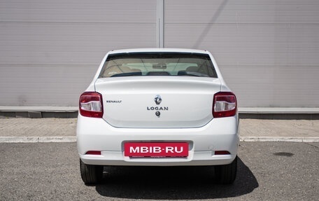 Renault Logan II, 2015 год, 520 000 рублей, 4 фотография