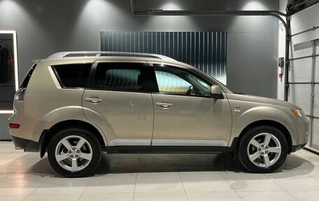 Mitsubishi Outlander III рестайлинг 3, 2008 год, 1 345 000 рублей, 4 фотография
