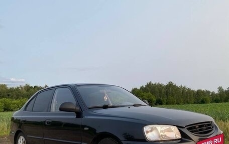 Hyundai Accent II, 2004 год, 430 000 рублей, 3 фотография