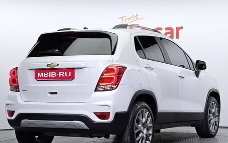 Chevrolet Trax, 2022 год, 1 360 334 рублей, 2 фотография