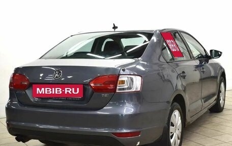 Volkswagen Jetta VI, 2011 год, 615 000 рублей, 4 фотография