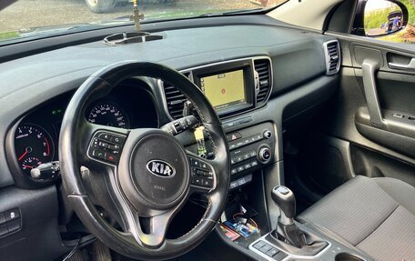 KIA Sportage IV рестайлинг, 2017 год, 1 850 000 рублей, 2 фотография