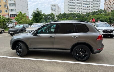 Volkswagen Touareg III, 2011 год, 2 100 000 рублей, 6 фотография