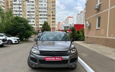 Volkswagen Touareg III, 2011 год, 2 100 000 рублей, 8 фотография