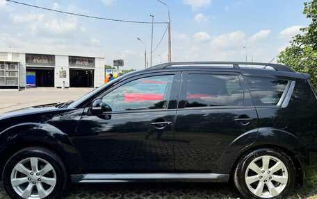 Mitsubishi Outlander III рестайлинг 3, 2011 год, 1 050 000 рублей, 3 фотография