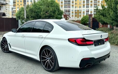 BMW 5 серия, 2022 год, 4 200 000 рублей, 3 фотография