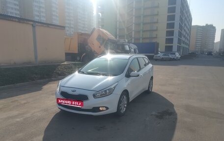 KIA cee'd III, 2013 год, 800 000 рублей, 2 фотография