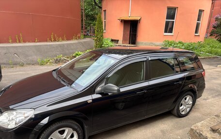 Opel Astra H, 2013 год, 670 000 рублей, 2 фотография