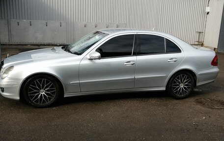 Mercedes-Benz E-Класс, 2007 год, 880 000 рублей, 6 фотография
