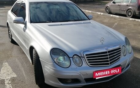 Mercedes-Benz E-Класс, 2007 год, 880 000 рублей, 5 фотография