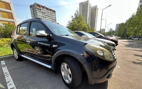Renault Sandero I, 2013 год, 890 000 рублей, 3 фотография